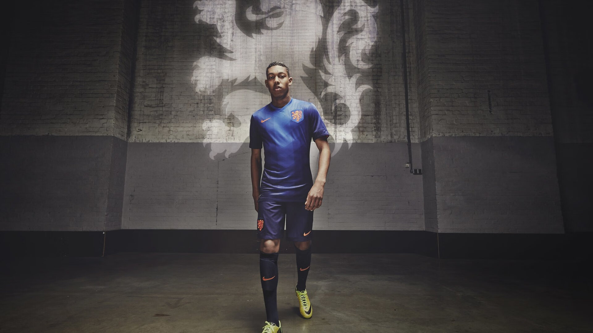 kaiyun体育app-足球产业融合创新推动行业全面发展，足球产业经济